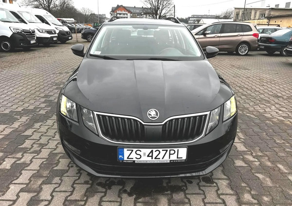 Skoda Octavia cena 50900 przebieg: 205386, rok produkcji 2018 z Dynów małe 781